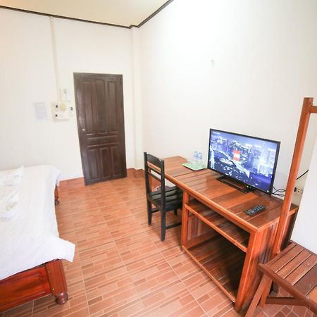 Maylay Guesthouse Vang Vieng Exterior photo