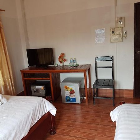 Maylay Guesthouse Vang Vieng Exterior photo