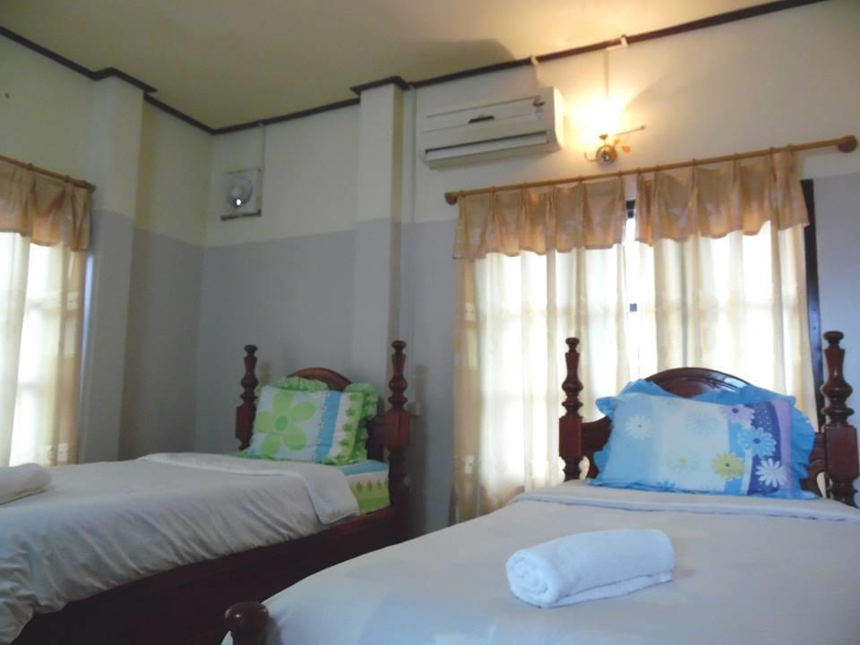 Maylay Guesthouse Vang Vieng Exterior photo
