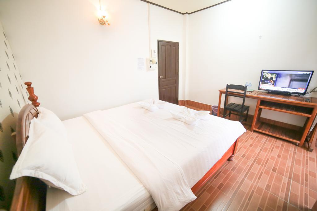 Maylay Guesthouse Vang Vieng Exterior photo
